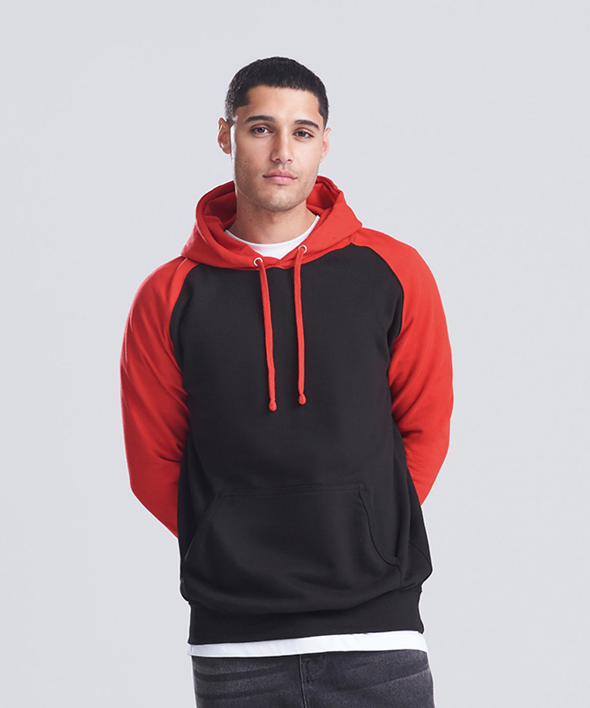 Baseball hoodie – lifestyle