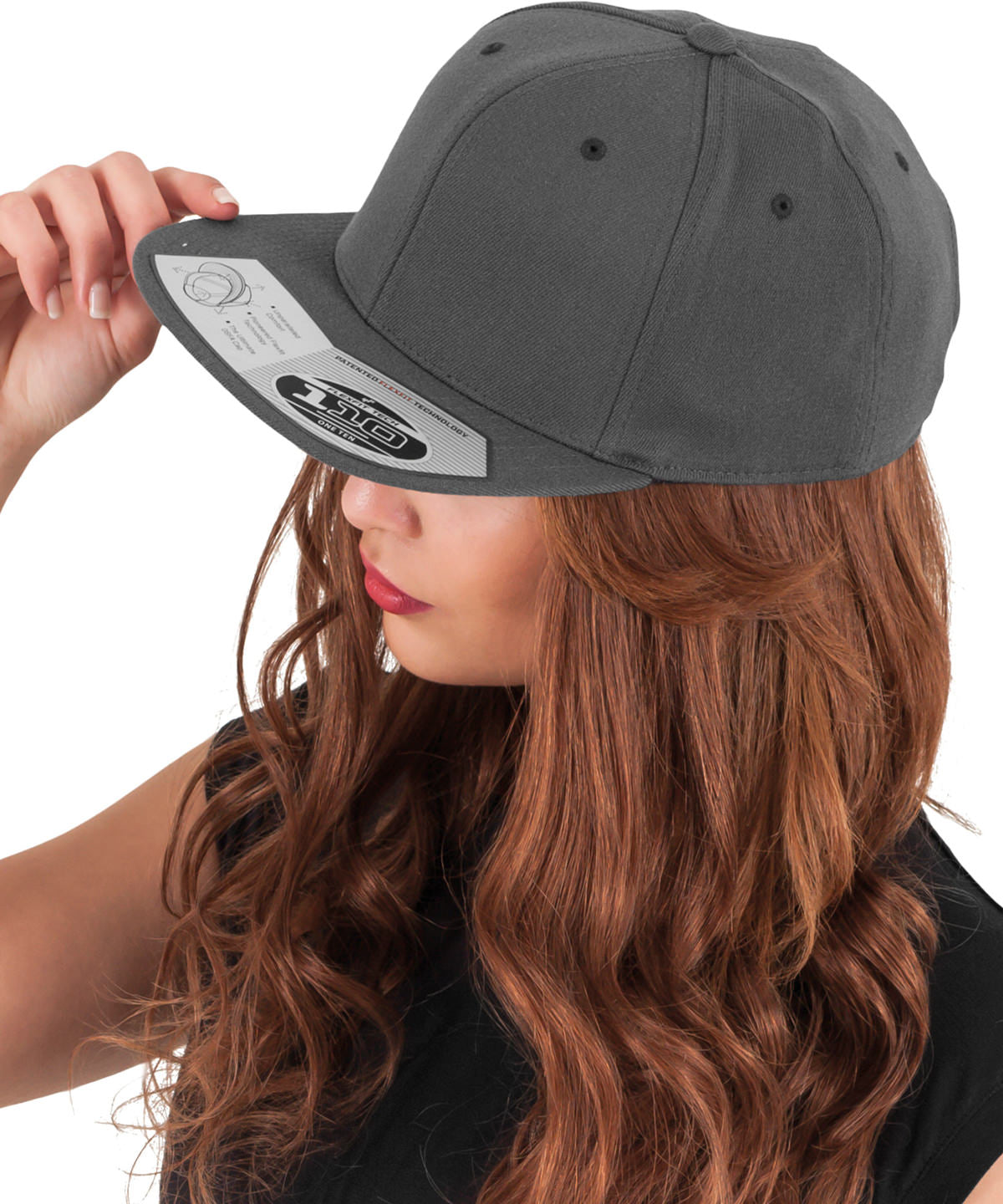 110 fitted snapback (110) – lifestyle