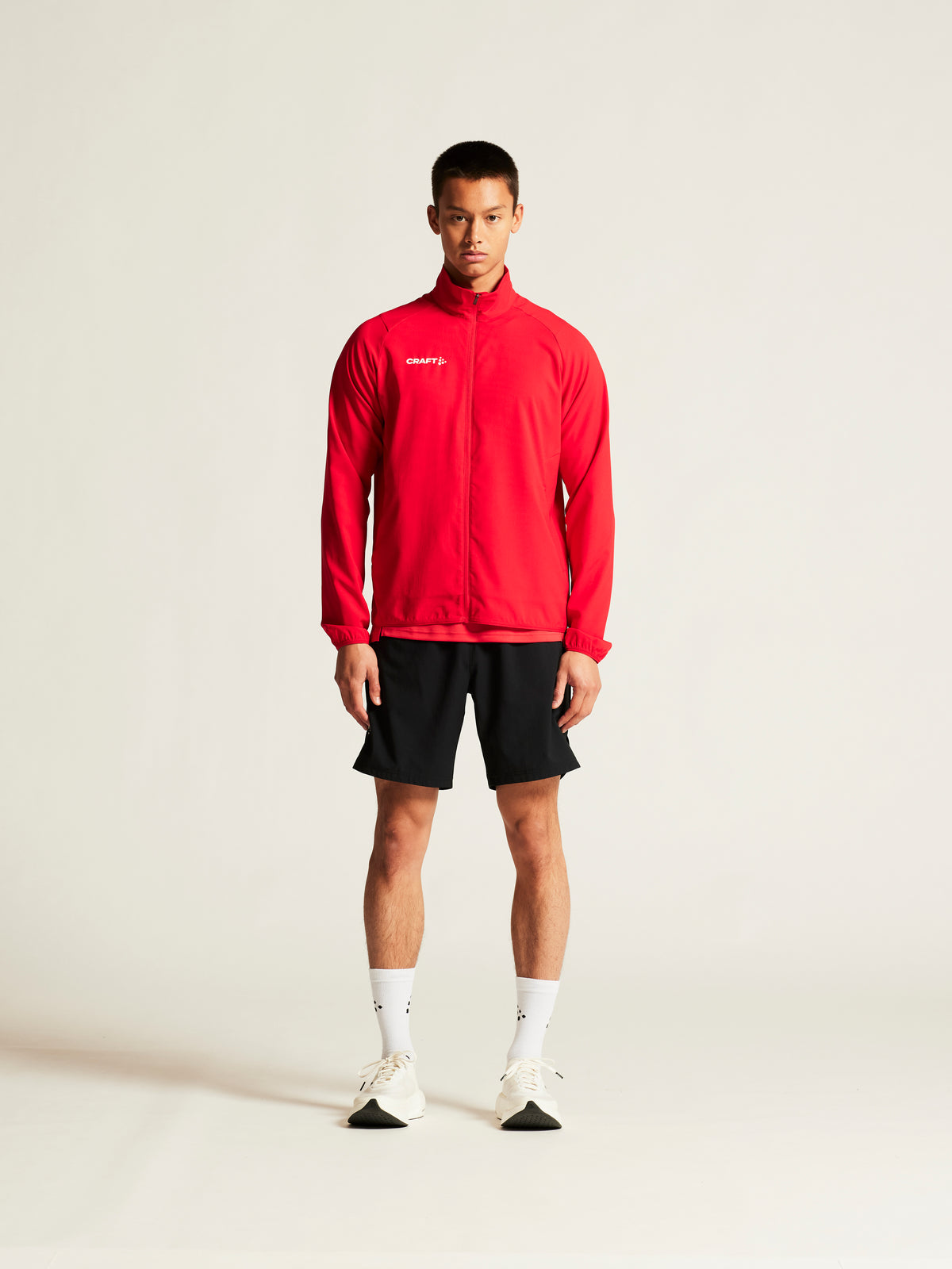 RUSH 2.0 TRAINING JACKET M – modellbild