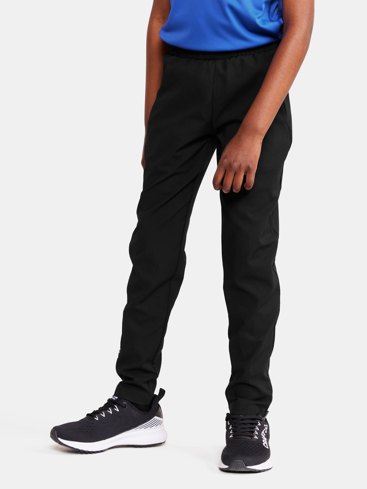 RUSH 2.0 TRAINING PANTS JR – modellbild