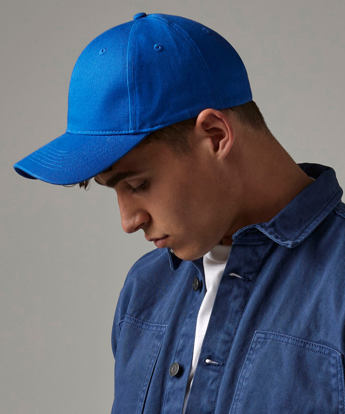 Ultimate 6-panel cap – lifestyle