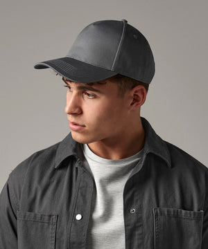 Urbanwear 5-panel snapback – lifestyle