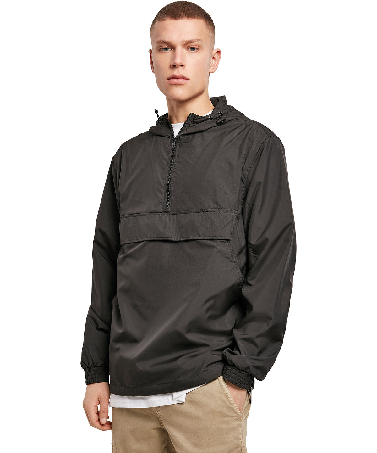 Basic pullover jacket – lifestyle