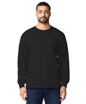 Ultra Cotton™ adult long sleeve t-shirt – lifestyle