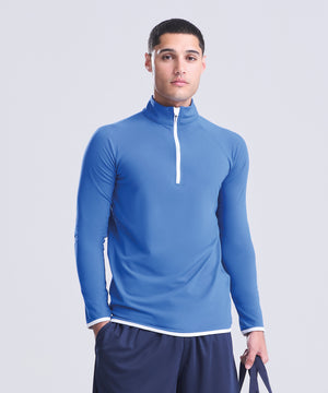 Cool ½ zip sweatshirt – lifestyle
