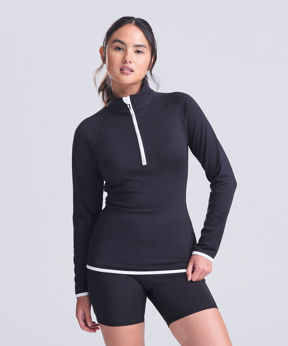 Women's cool ½ zip sweatshirt – lifestyle