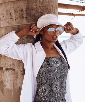 Flexfit cotton twill bucket hat (5003) – lifestyle