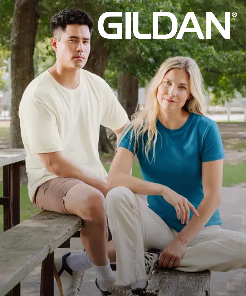 Beige och turkos Softstyle t-shirt  från Gildan - perfekt att trycka.