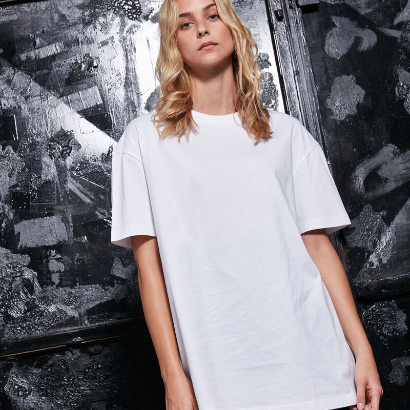 Women's oversized boyfriend tee Miniatyr